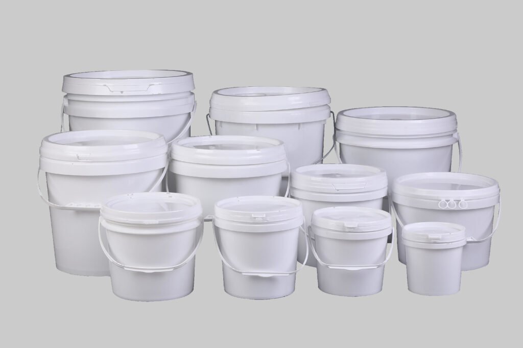 Round Plastic Buckets​