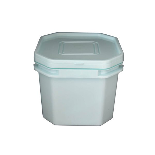 2.5 Gallon Blue Plastic Octagonal Bucket