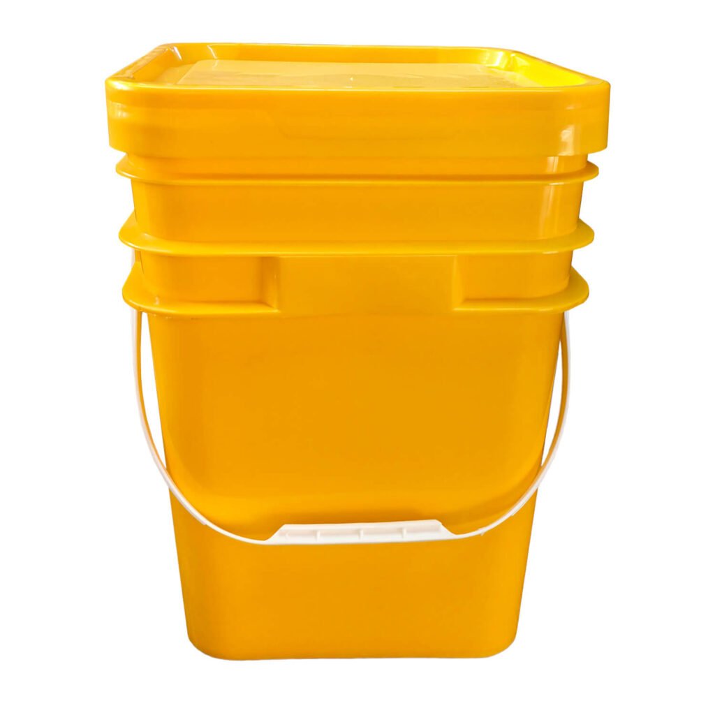 18L Yellow Square Plastic Pail with Lid & Handle