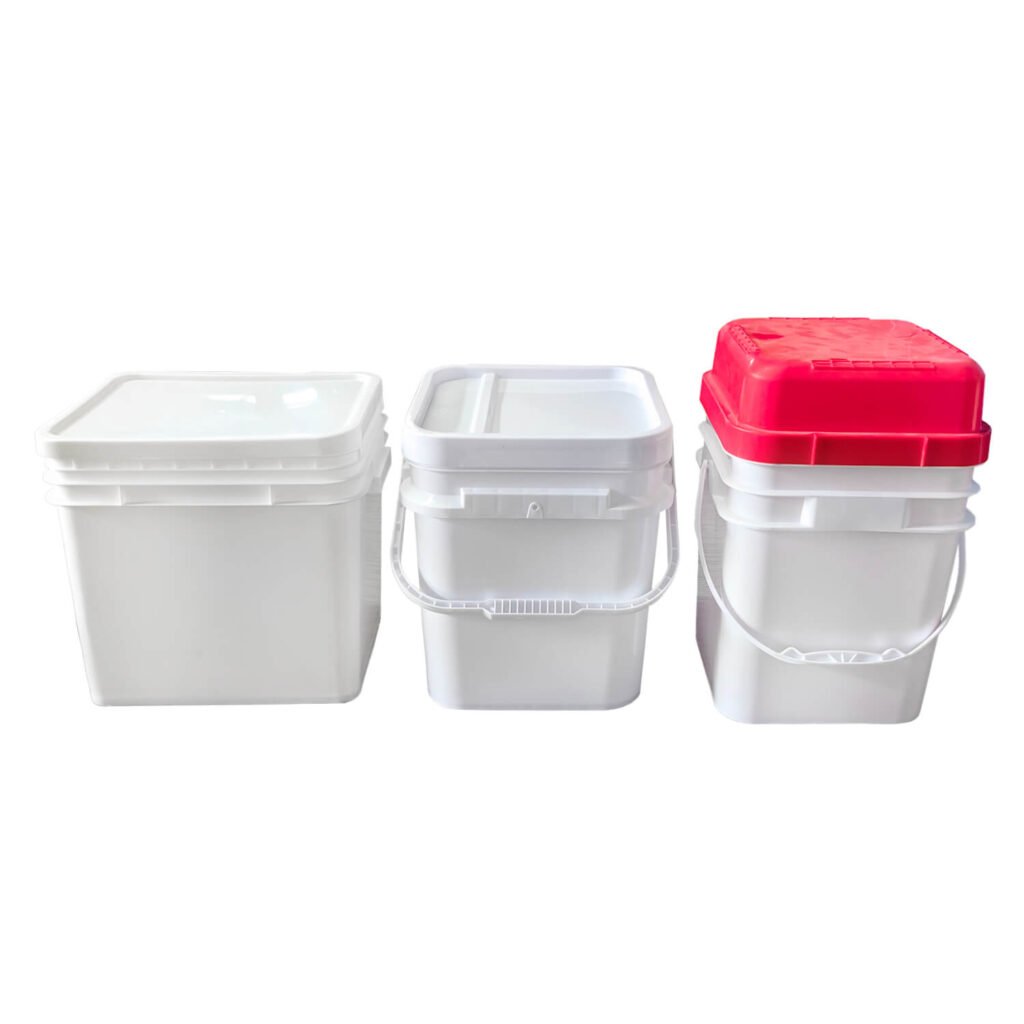 Same size plastic square bucket with plastic handle