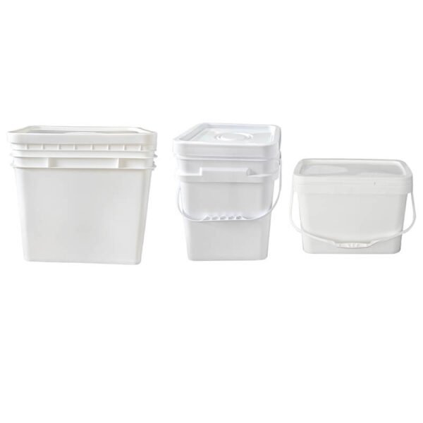 Plastic rectangular barrels with multiple capacities