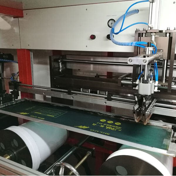 Print Screen on Plastic Buckets